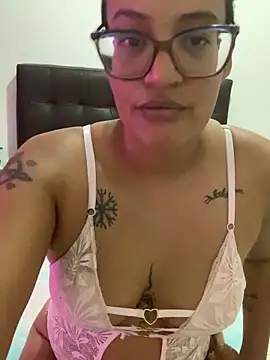 Snapshot of Destrukturada chatting on March 20, 2026, 6:09 pm Destrukturada online show from March 20, 2026, 6:09 pm