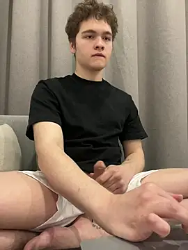 Snapshot of danielxfun chatting on April 25, 2026, 10:18 pm danielxfun online show from April 25, 2026, 10:18 pm