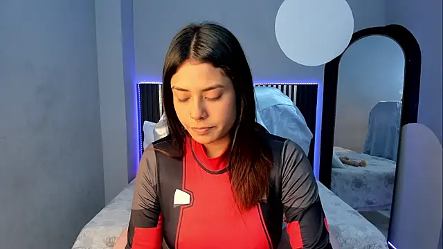 Blaiir Moon online show from October 31, 2025, 7:10 pm