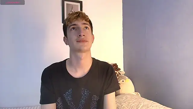 Snapshot of Erick_Taylor3 chatting on July 14, 2026, 8:15 pm Erick Taylor3 online show from July 14, 2026, 8:15 pm