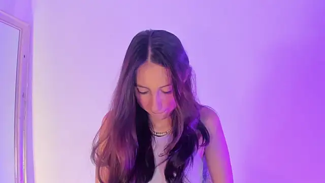 lily ross1 online show from December 15, 2025, 6:25 pm