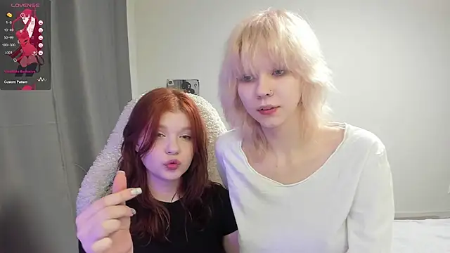 Snapshot of TenderTwos chatting on February 12, 2026, 10:20 pm TenderTwos online show from February 12, 2026, 10:20 pm