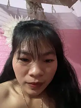 Minaeruei online show from February 13, 2026, 2:22 am
