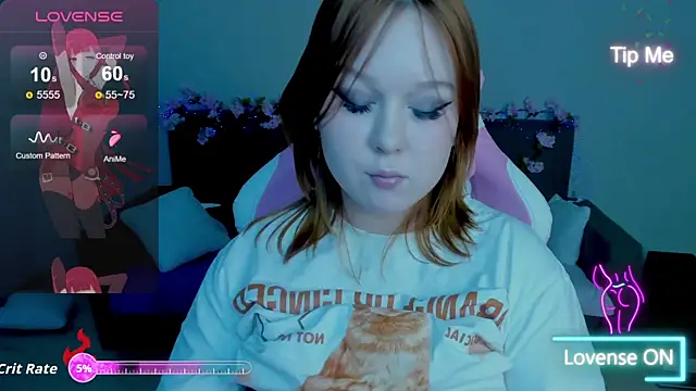 Snapshot of Lovly_Vixen chatting on November 10, 2025, 5:51 pm Lovly Vixen online show from November 10, 2025, 5:51 pm