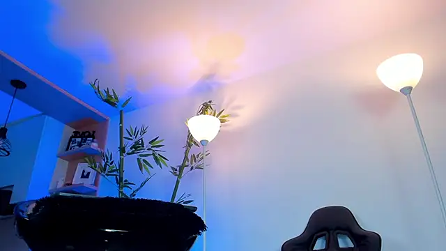 JessicaPratt online show from March 17, 2025, 9:46 pm