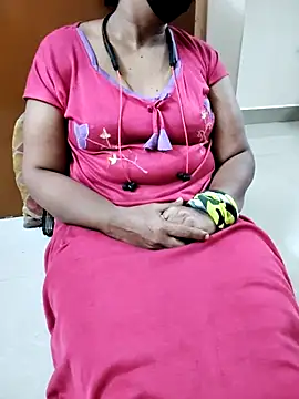 tamilammu1431 online show from April 12, 2026, 4:10 pm