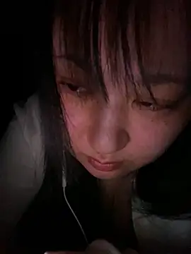 RIHO riho 01 online show from April 8, 2026, 4:19 pm
