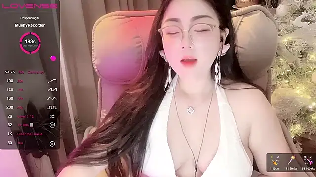 Monica-666888- online show from April 4, 2026, 7:09 pm