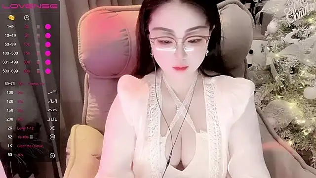 Monica-666888- online show from April 1, 2026, 5:10 pm