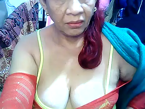 Snapshot of Sweetpinay_mature chatting on July 28, 2026, 7:39 pm Sweetpinay mature online show from July 28, 2026, 7:39 pm