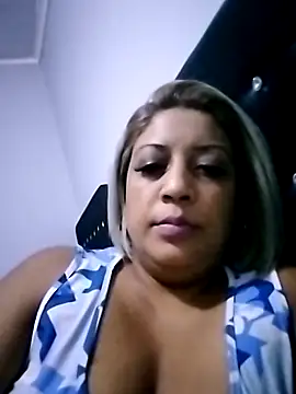 Snapshot of IndianLara chatting on March 21, 2026, 5:28 pm IndianLara online show from March 21, 2026, 5:28 pm