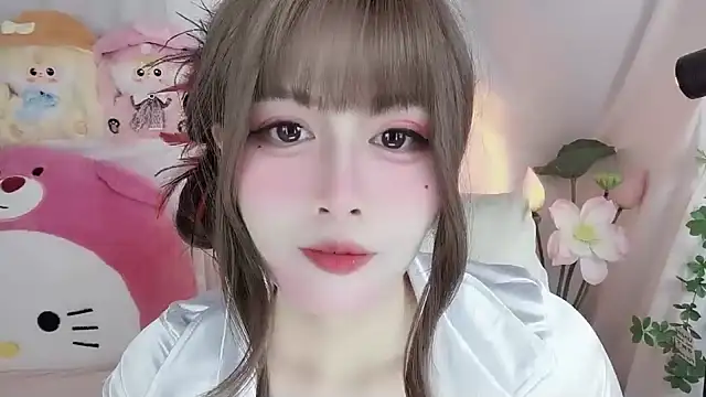 -zhuzhu-999- online show from December 14, 2025, 9:20 pm