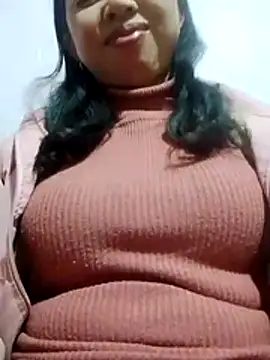 TRIEUTRIEU20 online show from February 1, 2026, 2:48 pm