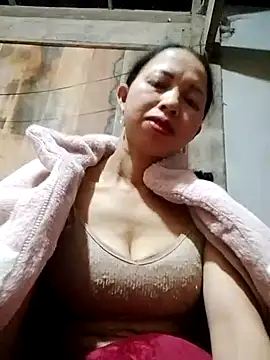 Snapshot of TRIEUTRIEU20 chatting on November 3, 2025, 2:09 pm TRIEUTRIEU20 online show from November 3, 2025, 2:09 pm