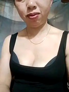 TRIEUTRIEU20 online show from April 4, 2026, 4:24 pm