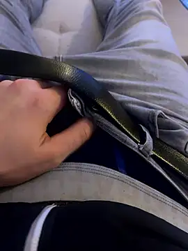 perpizoo6 online show from January 17, 2026, 8:34 pm