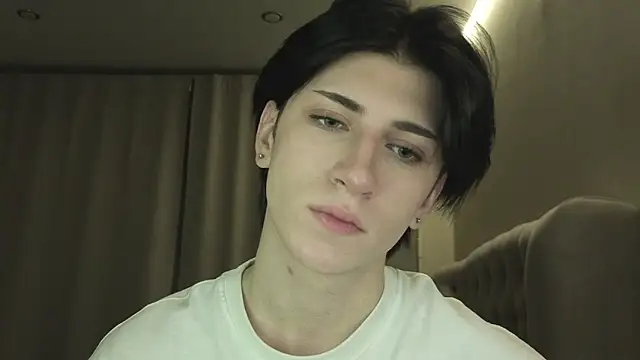 Oliver star boy  online show from March 18, 2026, 12:03 am