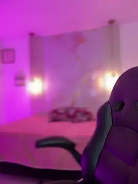 Snapshot of amber_white15 chatting on February 21, 2026, 1:29 am amber white15 online show from February 21, 2026, 1:29 am