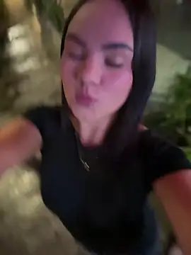 Snapshot of amber_white15 chatting on February 24, 2026, 2:12 am amber white15 online show from February 24, 2026, 2:12 am