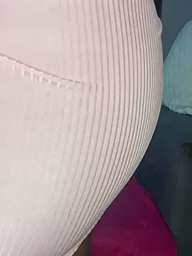 SweetCandy84 online show from February 16, 2026, 10:51 pm