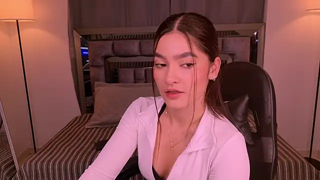 Bella Clark2 online show from July 25, 2026, 2:08 am