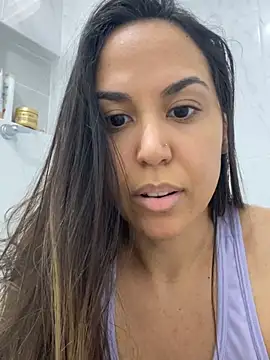 VenusIsLove  online show from February 19, 2026, 10:40 pm