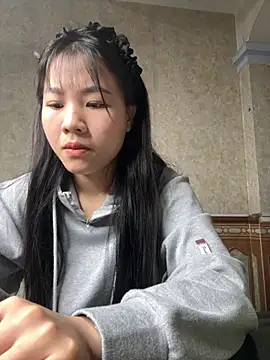 Ruby 68 online show from December 2, 2025, 11:06 pm