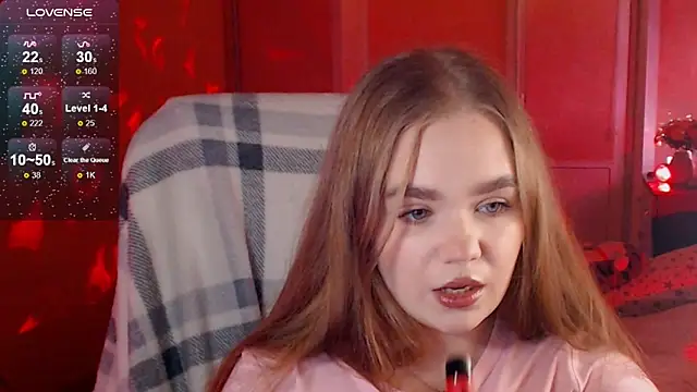 EmilyRisse online show from October 30, 2025, 3:31 pm