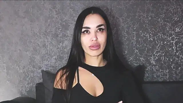 velvetveyraX online show from March 8, 2026, 6:55 pm