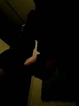 MannenKut online show from November 8, 2025, 10:57 pm