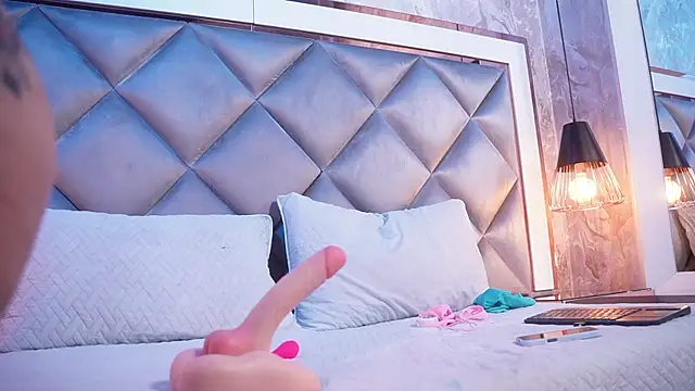  giggy 2 online show from March 20, 2026, 11:44 am