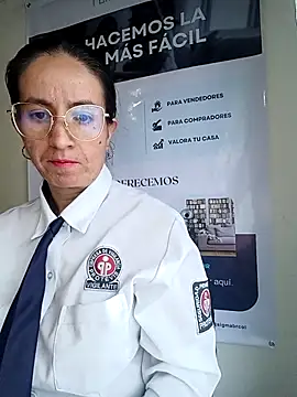 Valentina--1 online show from December 4, 2025, 12:04 pm