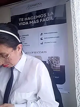 Valentina--1 online show from January 9, 2026, 2:57 pm