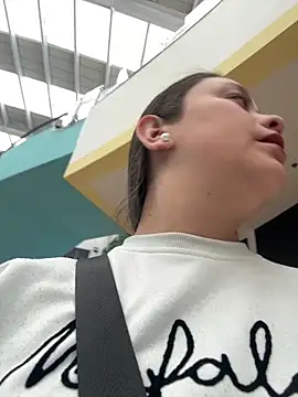 Snapshot of chanelketty chatting on November 14, 2025, 2:32 pm chanelketty online show from November 14, 2025, 2:32 pm