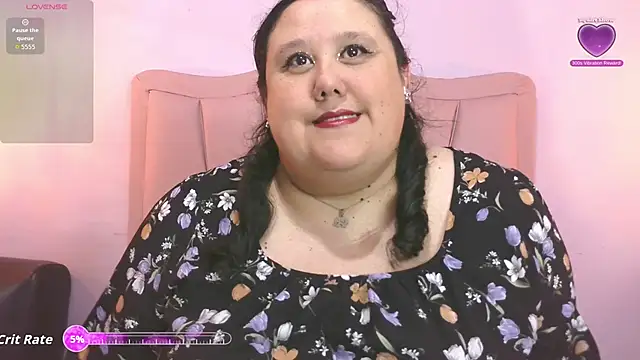 Snapshot of marianabbw30 chatting on November 13, 2025, 5:44 am marianabbw30 online show from November 13, 2025, 5:44 am