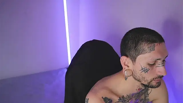 TokyoHatsumoto online show from February 22, 2026, 10:55 pm