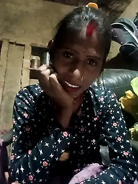 QRANSEXI online show from November 19, 2025, 2:50 pm