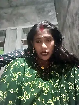 QRANSEXI online show from November 6, 2025, 3:27 pm