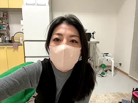 Snapshot of akimix_xoxo chatting on November 3, 2025, 1:26 pm akimix xoxo online show from November 3, 2025, 1:26 pm