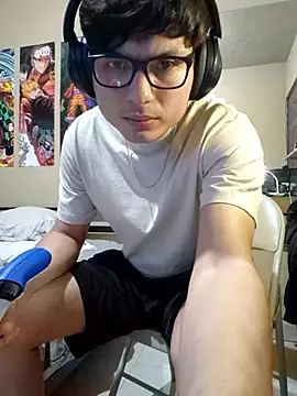 Ais B10 online show from November 12, 2025, 3:32 am