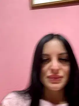 Alexiaaa121 online show from November 21, 2025, 9:47 pm