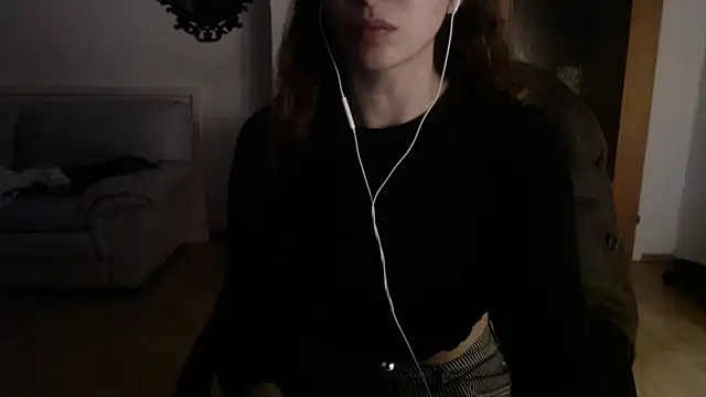 bellefleurrr online show from November 11, 2025, 11:09 pm