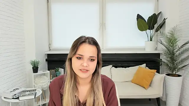 LatoshaSambor online show from October 26, 2025, 12:16 pm