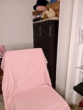 Angeeelinaxh online show from December 17, 2025, 3:00 am