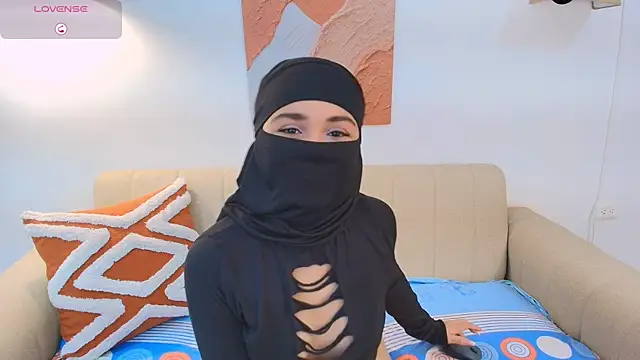 Snapshot of Lailaa_lush chatting on November 30, 2025, 7:09 am Lailaa lush online show from November 30, 2025, 7:09 am