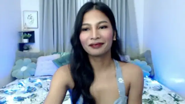 YourPrettyBella TS online show from December 14, 2025, 6:35 pm