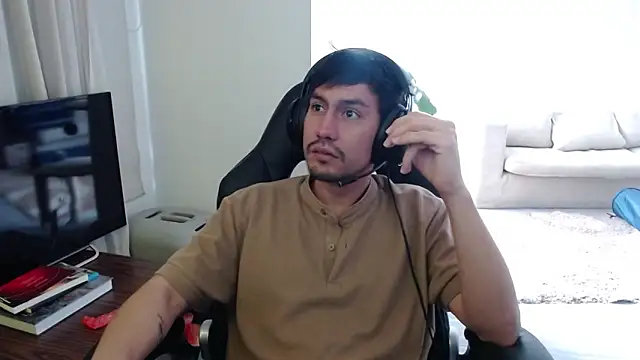 cowboy co online show from November 16, 2025, 7:51 pm