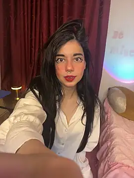 wetbyAlice online show from April 16, 2026, 11:18 pm