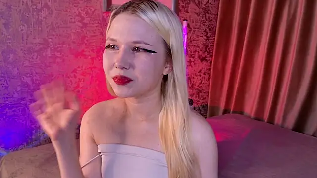 VivieSunn online show from May 26, 2026, 2:48 pm