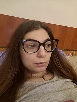 sweetbabygirlforyou online show from April 2, 2026, 9:49 am